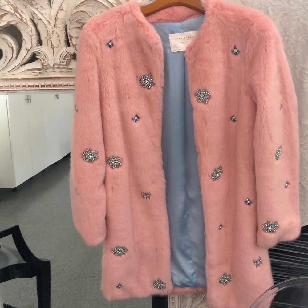 Pink faux fur Zara coat